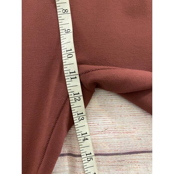 Lou & Grey For Loft Brown Casual Capri With Side Pockets - Medium - Picture 7 of 12